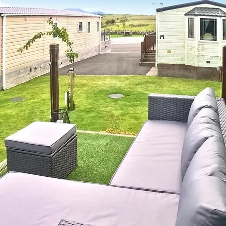 Skiddaw Lodges- The District