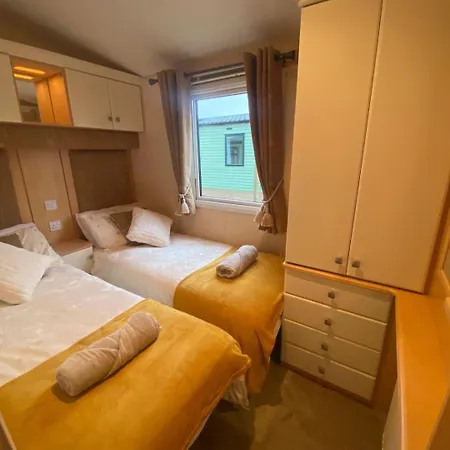 Skiddaw Lodges- The District